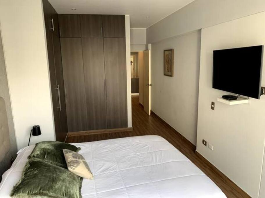 Mla Apartments - Larcomar ليما المظهر الخارجي الصورة
